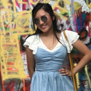 Meet your Posher, Yaeli